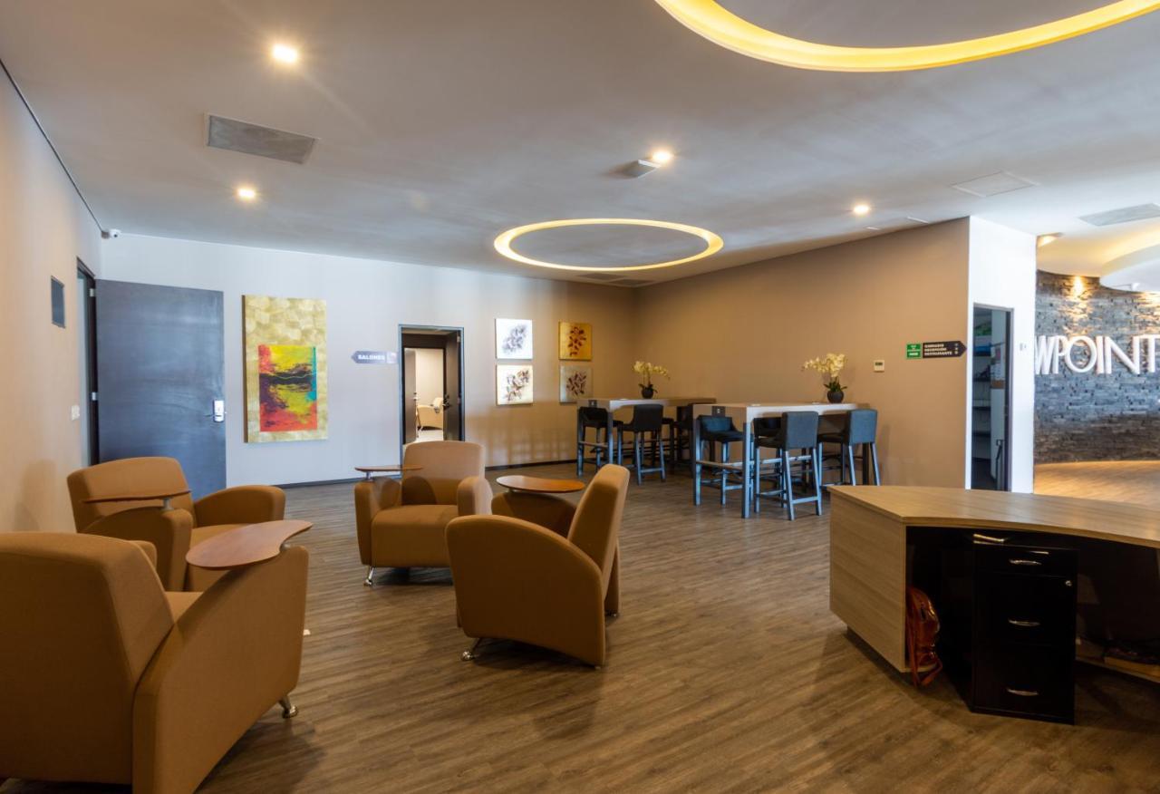 לאון Hotel Glow Point - Mulza מראה חיצוני תמונה
